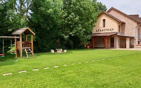 Gyulai-Fuerdo-Apartman Ii.
